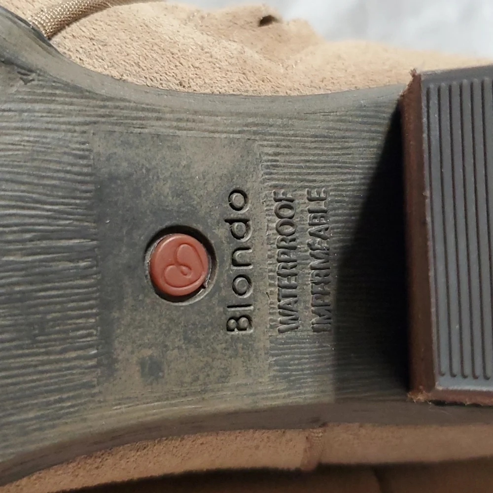 Blondo tan side zip Chelsea style bootie waterproof